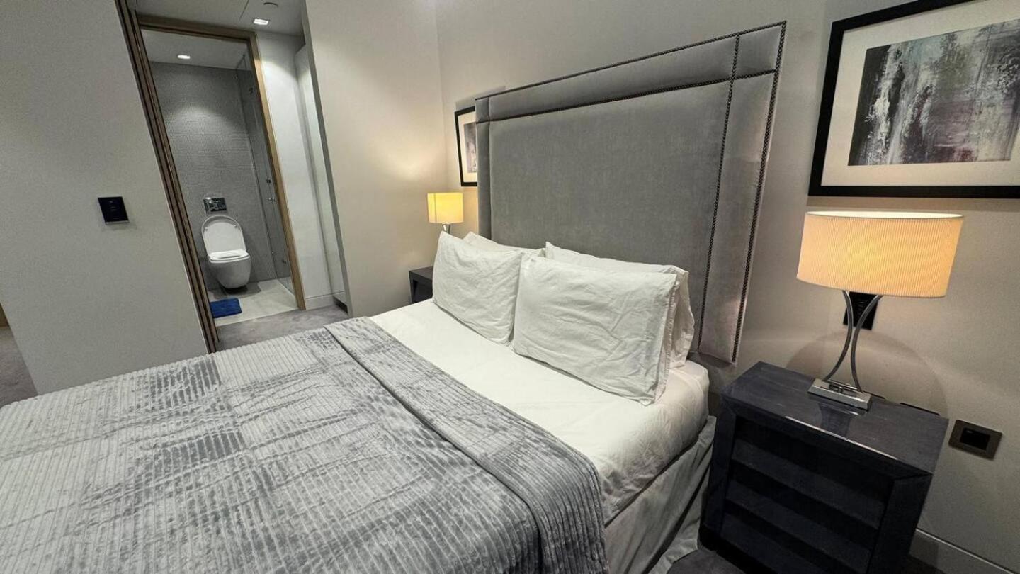 Super Large Nice Direct Views Tower Bridge Londra
